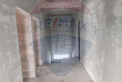 Casă cu 5 camere cu Teren 1210 Mp în Câmpineanca - 10