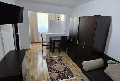 Garsonieră decomandată în Central - 3