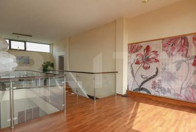 Casă cu 5 camere cu Teren 850 Mp în Central - 14