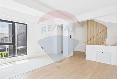 Apartament cu 4 camere semidecomandat în Tunari - 1