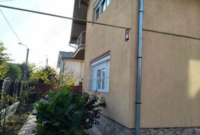 Vand casa P+M, 8 camere,teren 760 mp, zona Lipovei - 2