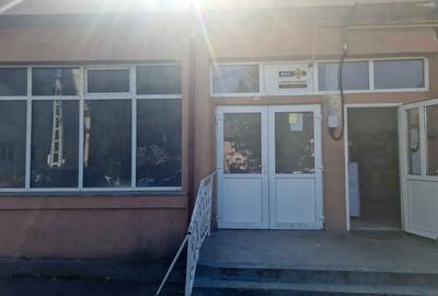 Spațiu comercial, de 120 mp, în Central - 1