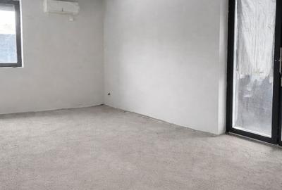 Spațiu comercial, de 104 mp, în Central - 4