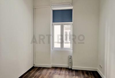 Birou, de 107 mp, în P-ța Universității - 3