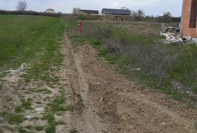 Teren de 632 mp, în Moșnița Veche - 3