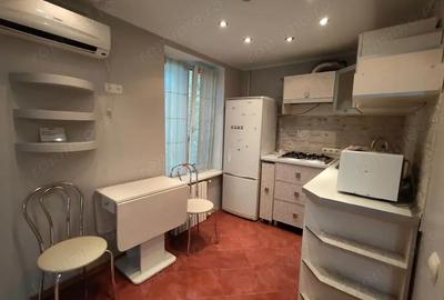 Garsonieră decomandată în Centrul Civic - 2