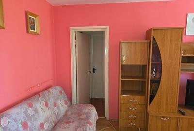 Vand apartament 2 camere Craiovita Noua intre triaj si Orizont - 2