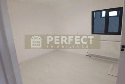 Casă cu 4 camere cu Teren 162 Mp în Central - 8