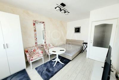 Garsoniera de vanzare - Zona Strand - 1