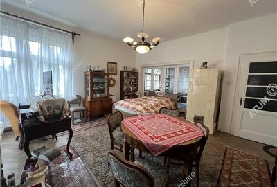 Casa individuala cu 4 camere si teren 900 mp zona Calea Poplacii - 4