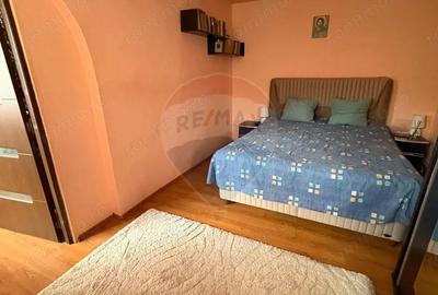 Casă cu 3 camere cu Teren 195 Mp în Mediaș - 8