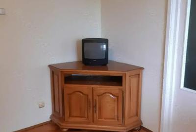 Inchiriez apartament 2 camere in centru- - 1