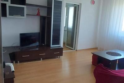 Apartament cu 2 camere semidecomandat în Casa de Cultură - 3