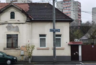 Casă cu 3 camere cu Teren 120 Mp în Central - 5