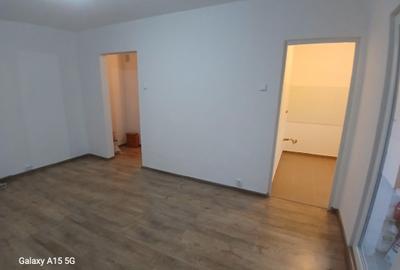 Garsonieră semidecomandată în Plopilor - 2