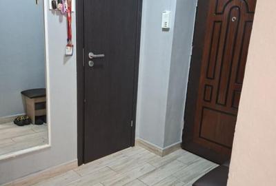 Apartament cu 2 camere semidecomandat, mobilat în Pajura - 6