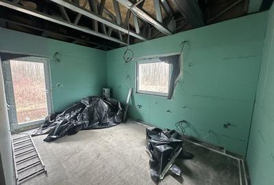 Casă individuală cu 4 camere cu Canalizare în Ordoreanu - 2