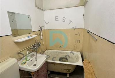 Apartament cu 2 camere semidecomandat în Florilor - 10