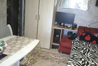 Garsonieră decomandată în Central - 5