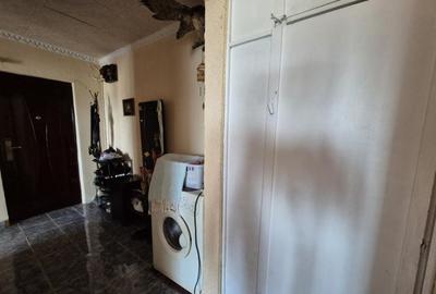 Apartament 2 camere, et. 2, in Rovinari, str. Sporturilor Apartament 2 camere, et. 2, in Rovinari, str. Sporturilor - 7