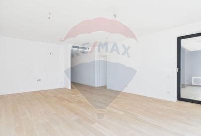 Apartament cu 2 camere semidecomandat în Pipera