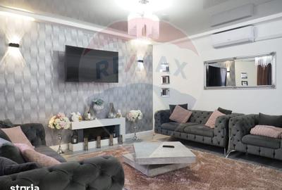 Casă cu 9 camere cu Teren 370 Mp în Central - 16
