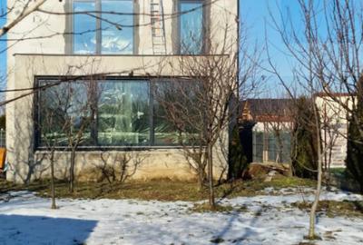 Casă cu 5 camere cu Teren 800 Mp în Central - 3