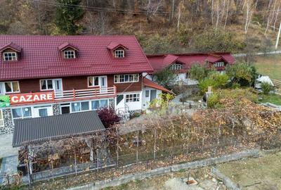 Spațiu comercial, de 600 mp, în Seciu - 8