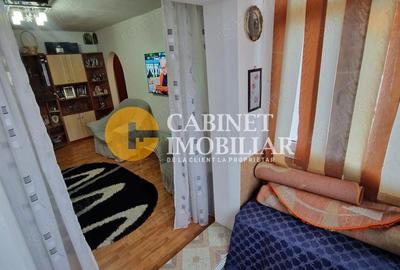 Apartament cu 3 camere semidecomandat, mobilat în Zimbru - 8