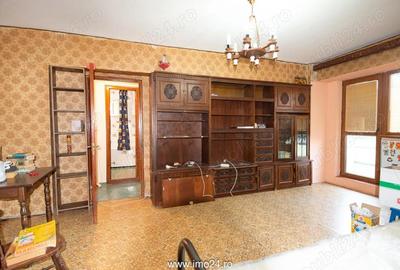 Piata Gorjului, Metrou, 3 camere, 2 bai, monolit 1984, 76m, Militari Piata Gorjului, Metrou, 3 camere, 2 bai, monolit 1984, 76m, Militari - 1