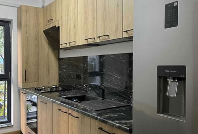Apartament cu 2 camere decomandat în Exterior Vest