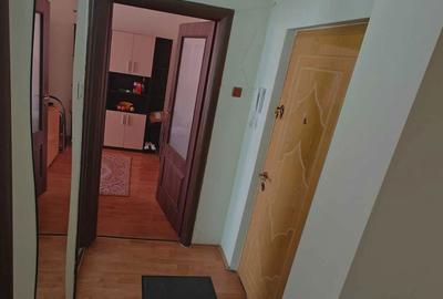 Apartament cu 2 camere decomandat în Micro 21 - 5