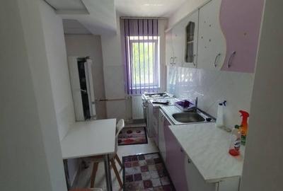 Garsonieră decomandată în Central - 2