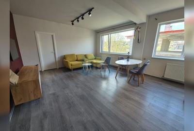 Apartament cu 2 camere semidecomandat, mobilat în Borhanci - 3