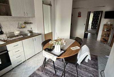 Apartament cu 3 camere decomandat în Central - 6