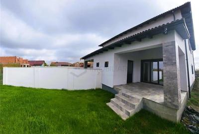 Utvin-  duplex- toate utilitatile - 8