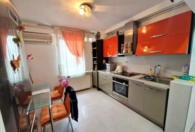 Apartament cu 4 camere decomandat în Central - 16