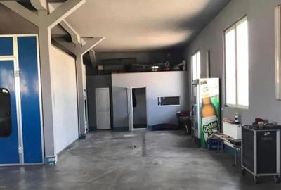 Ofer spre inchiriere servis autorizat rar . - 7