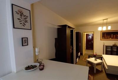 Garsonieră semidecomandată în Berceni