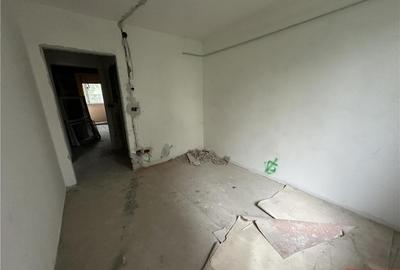 Orizont- 3 camere decomandate in renovare! - 3