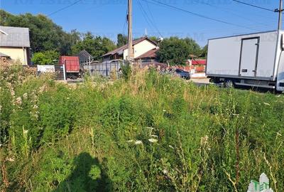 Teren intravilan 1.000 mp, cu toate utilitatile la limita proprietatii  Titu