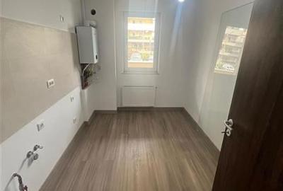 Spatiu comercial, vitrinat, cu terasa, Astra, Brasov - 2