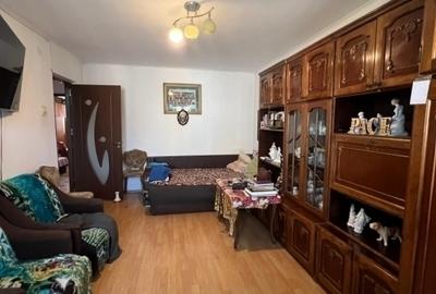 Tatarasi-Metalurgiei-3 Camere Decomandat 75mp-bloc cadre 80' - 9