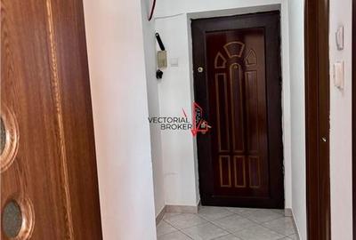 Garsoniera, decomandata, et. intermediar, 5 min. Metrou Timpuri Noi - 10