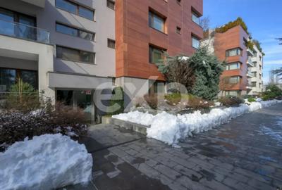 Apartament cu 3 camere semidecomandat, mobilat în Kiseleff