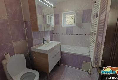 De vanzare Apartament 3 camere, decomandat, Siderurgi?tilor str. Anghel Saligny - 9