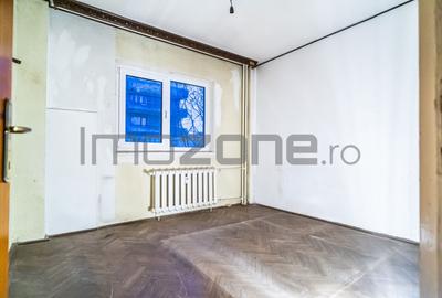 1 Mai nr. 29, 3 camere, 4/10, bloc stradal, c-tie 1980, bucatarie mare, 2 bai - 3