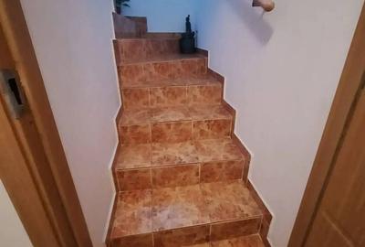 Casă cu 3 camere cu Teren 110 Mp în Central - 11