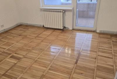 Apartament cu 4 camere decomandat în 22 Decembrie - 8