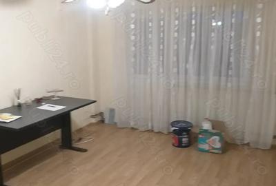 Vand apartament 2 camere decomandat central in Boldesti Scaeni - 1